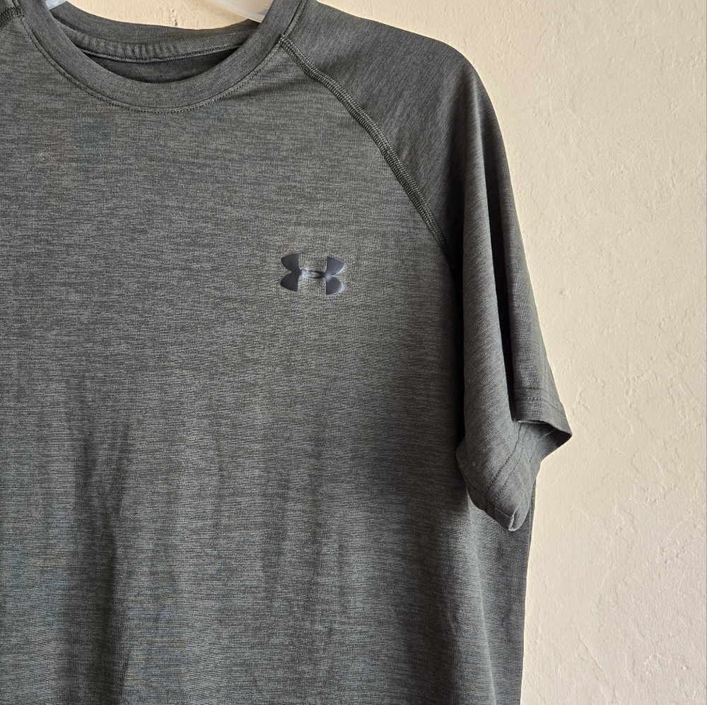 Under Armour Men's Tech Tee Army Green Short Sleeve T-Shirt Heatgear Size M - Picture 2 of 8